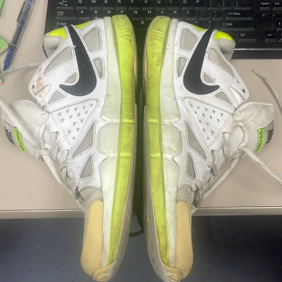 Nike Shoes - Picture 5 of 7